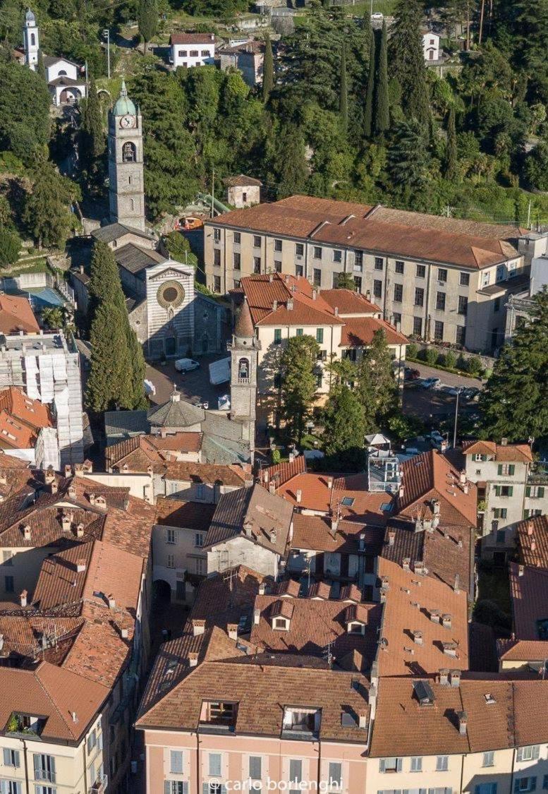 Appartamento Zia Vitto Bellano Luaran gambar